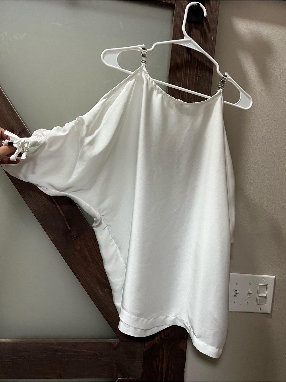MICHAEL Michael Kors White Over-Shoulder Satin Top